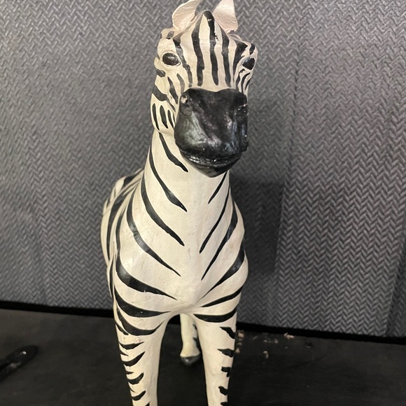 Leather wrapped Zebra - Picture 4 of 9